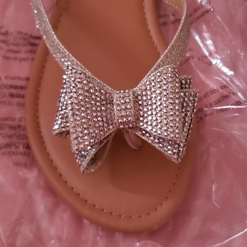 NWT INC Sparkle Bow Sandals